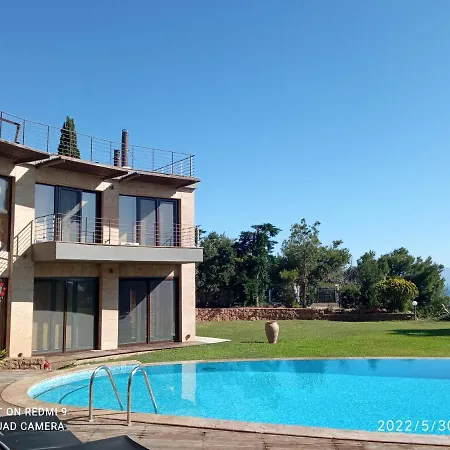 Castle On The Edge Of The Sea *