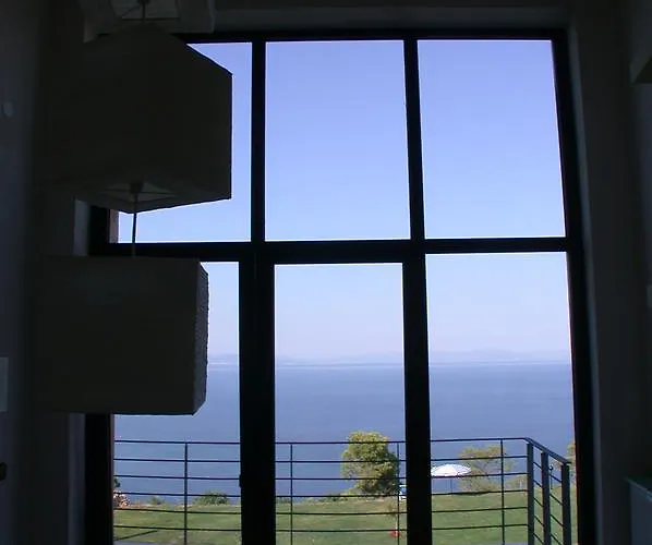 Villa Castle On The Edge Of The Sea Nea Poteidaia