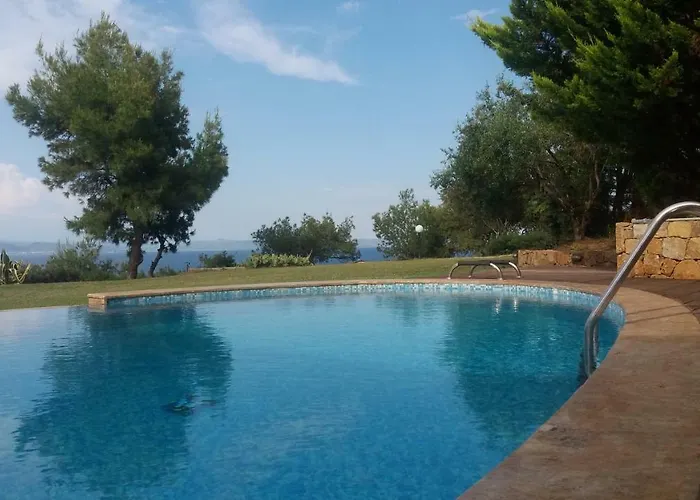 Castle On The Edge Of The Sea Villa
